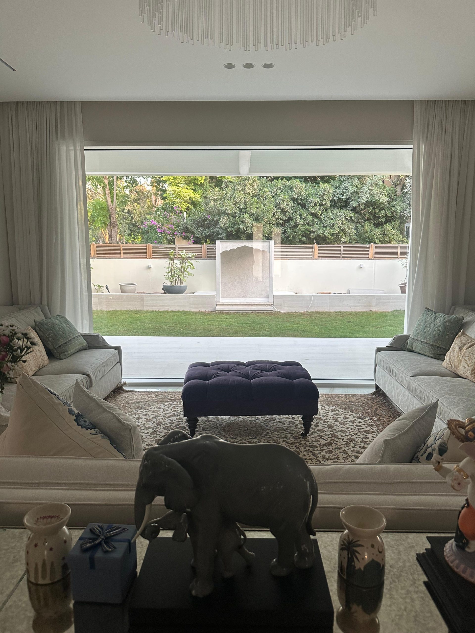 RESIENTIAL VILLA - HATTAN , THE LAKES